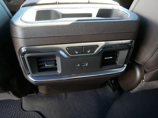 2026 GMC Sierra 3500 Denali