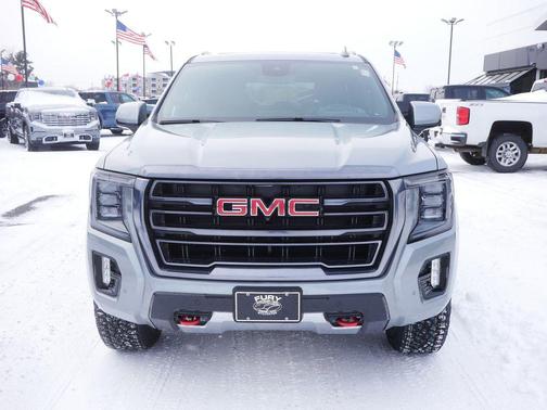 2024 GMC Yukon XL 4WD AT4