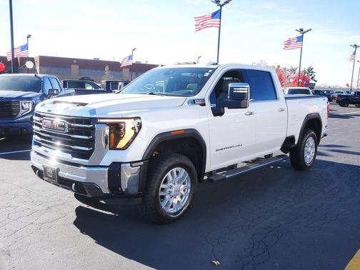 2024 GMC Sierra 3500 SLT