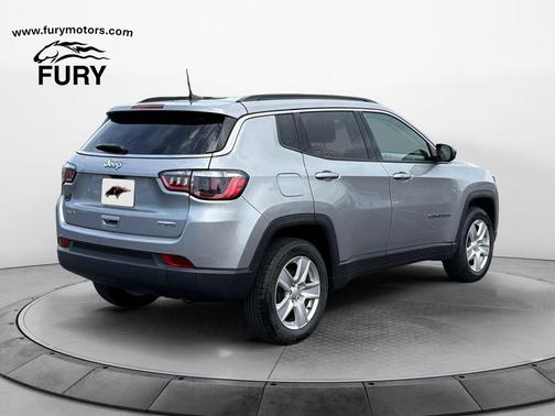 Billet Silver Metallic Clearcoat 2022 Jeep Compass Latitude