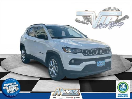 2024 Jeep Compass Latitude Lux FWD