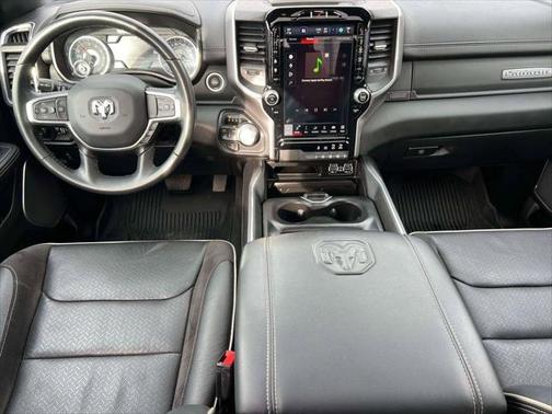 2023 RAM 1500 Laramie Crew Cab 4x4 64' Box