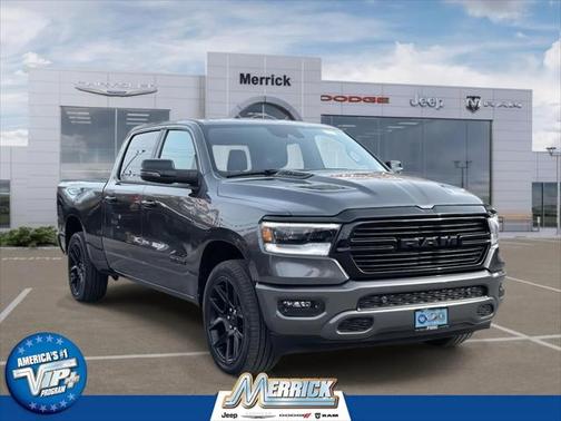 2023 RAM 1500 Laramie Crew Cab 4x4 64' Box