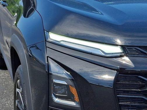 Black 2026 Chevrolet Equinox RS