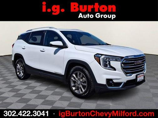 Summit White 2023 GMC Terrain SLT