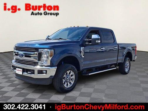 Blue 2018 Ford F-250 XLT