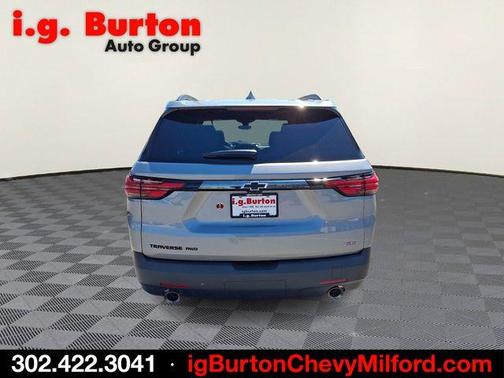 Sterling Gray Metallic 2023 Chevrolet Traverse RS