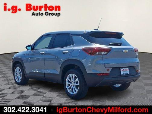 Sterling Gray Metallic 2026 Chevrolet Trailblazer LS