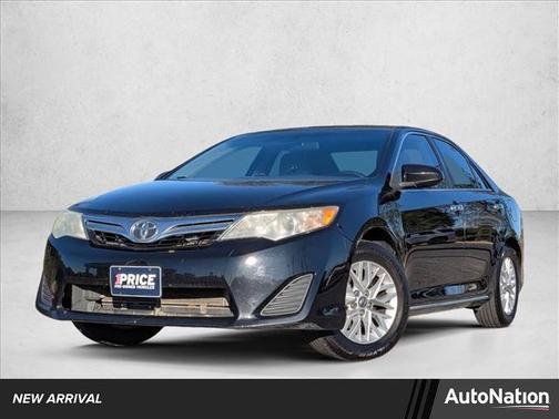 2014 Toyota Camry LE