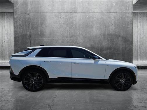 2024 Cadillac LYRIQ Sport w/1SK