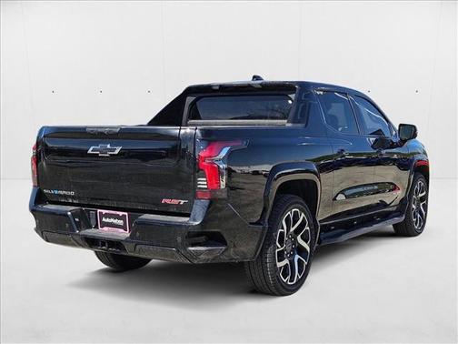 2024 Chevrolet Silverado EV RST