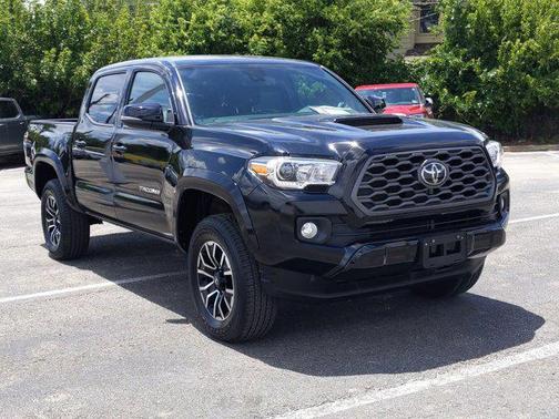 2022 Toyota Tacoma TRD Sport