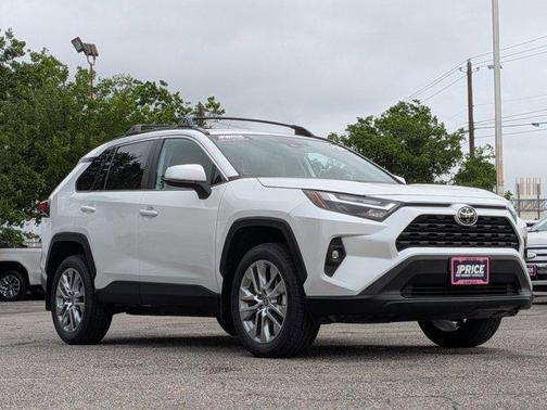 Wind Chill Pearl 2024 Toyota RAV4 XLE Premium