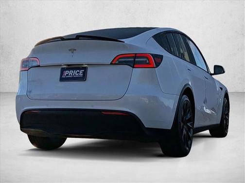 2021 Tesla Model Y Standard Range Rear-Wheel Drive