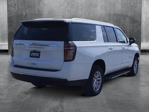 2023 Chevrolet Suburban LT