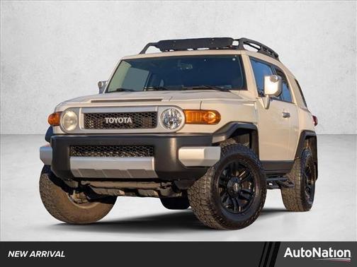 2013 Toyota FJ Cruiser Base