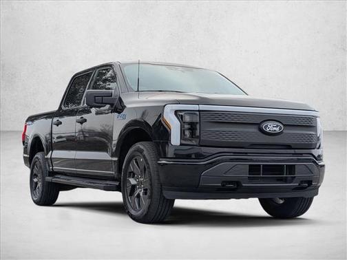 2024 Ford F-150 Lightning XLT