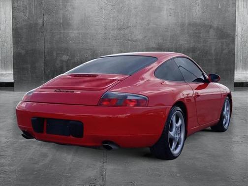 2000 Porsche 911 Carrera