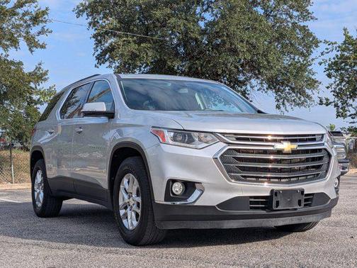 2020 Chevrolet Traverse LT Leather