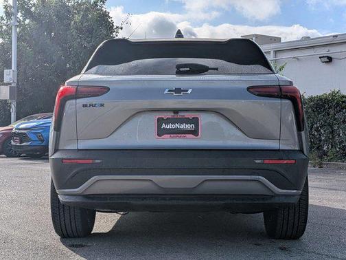 2025 Chevrolet Blazer EV AWD LT