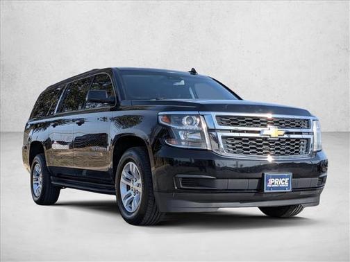 2017 Chevrolet Suburban LT