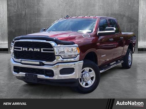 2019 RAM 2500 Tradesman Crew Cab 4x4 6'4' Box