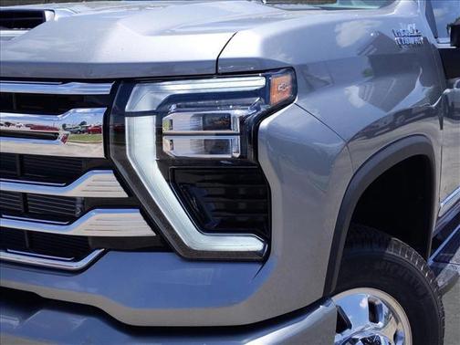 2025 Chevrolet Silverado 3500 High Country