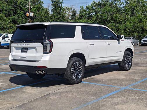 2025 Chevrolet Suburban 4WD Z71
