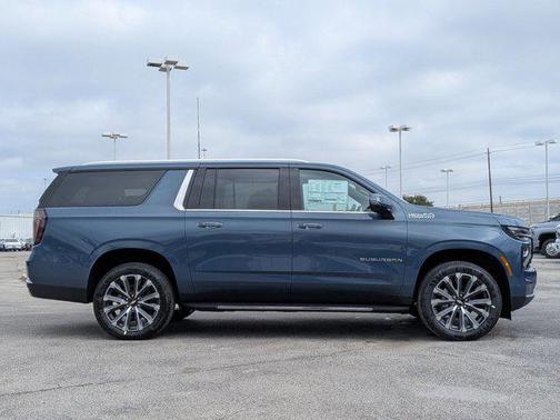 2026 Chevrolet Suburban High Country, RWD