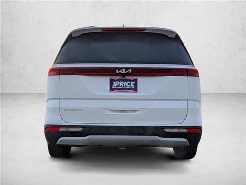 2023 Kia Carnival EX