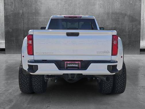 2025 Chevrolet Silverado 3500 High Country