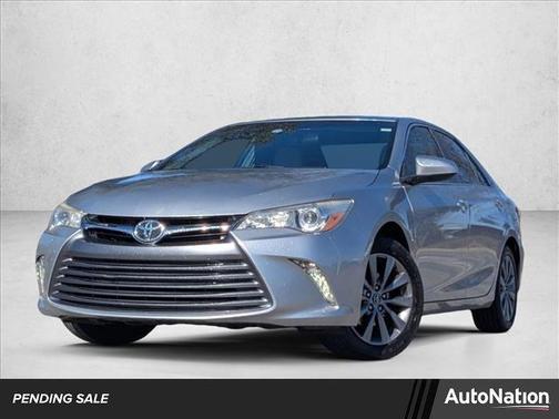 2016 Toyota Camry XLE