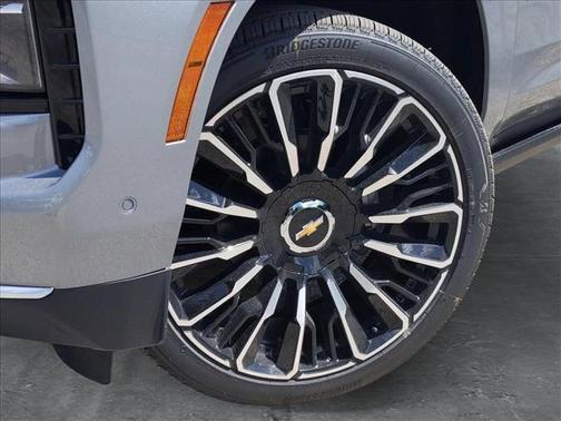 2025 Chevrolet Tahoe 4WD High Country
