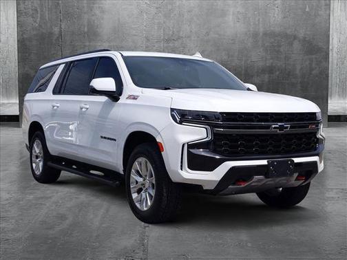 2022 Chevrolet Suburban 4WD Z71