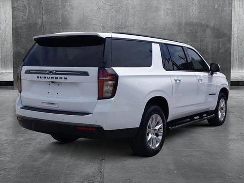 2022 Chevrolet Suburban 4WD Z71