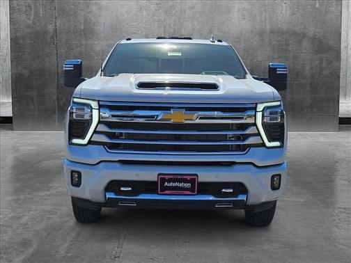 2025 Chevrolet Silverado 3500 High Country