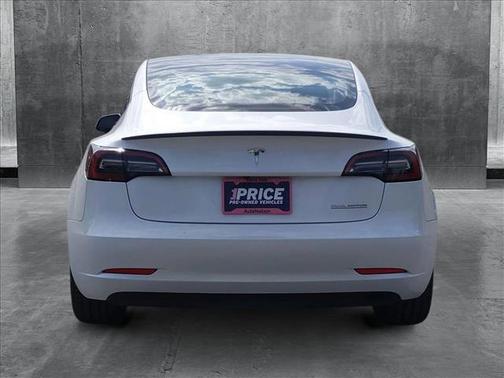 2023 Tesla Model 3 Performance