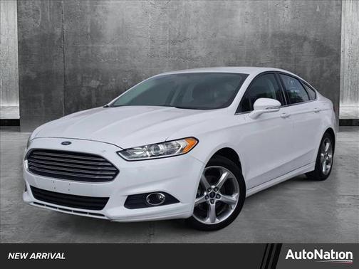 2015 Ford Fusion SE