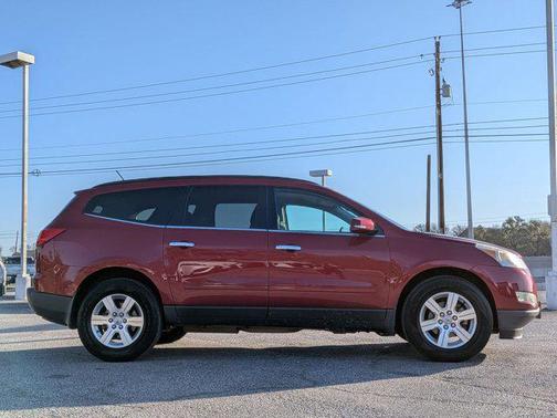 2012 Chevrolet Traverse LT
