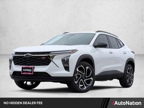 Summit White 2026 Chevrolet Trax FWD 2RS