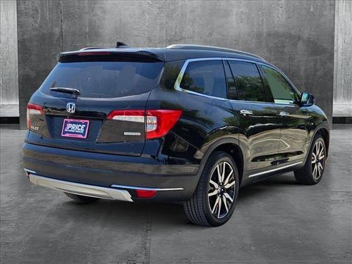 2019 Honda Pilot Touring 8-Passenger