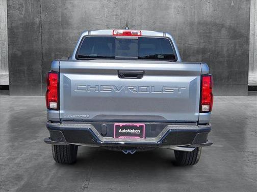 2025 Chevrolet Colorado WT