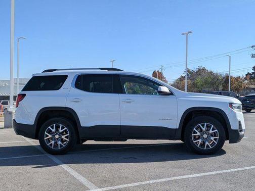 2023 GMC Acadia FWD SLT
