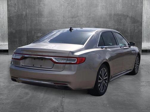 2018 Lincoln Continental Select