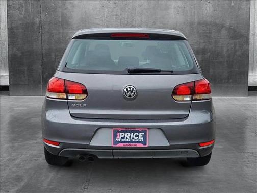 2012 Volkswagen Golf Base