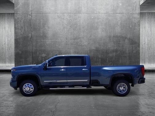 2025 Chevrolet Silverado 3500 High Country