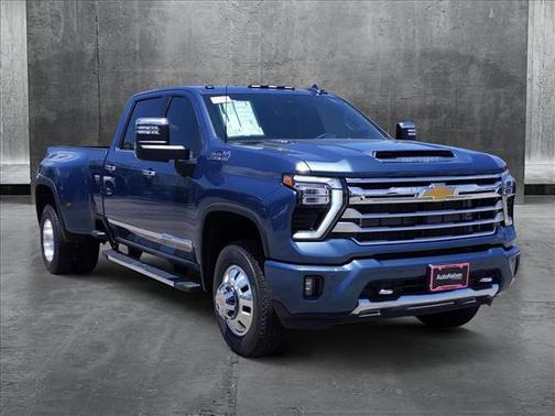 2025 Chevrolet Silverado 3500 High Country