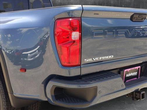 2025 Chevrolet Silverado 3500 High Country