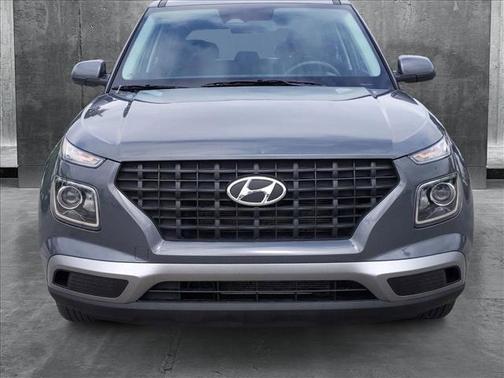 2024 Hyundai VENUE SE