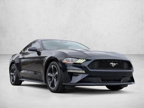2021 Ford Mustang EcoBoost